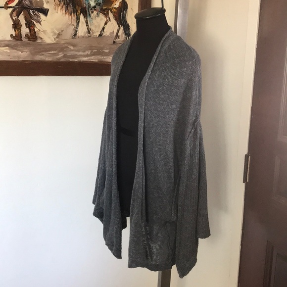 Free People oversized cardigan sweater - Picture 2 of 6